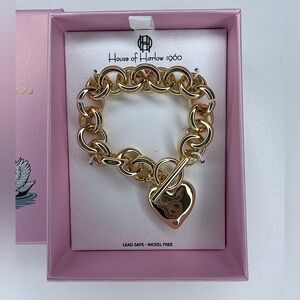 House of Harlow 1960 Gold Tone Chunky Chain Toggle Bracelet with Heart Charm NEW